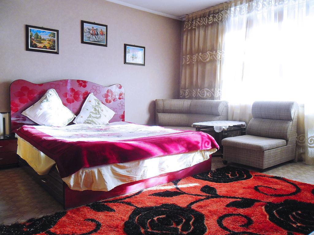 Paradise Apartment Bishkek Room photo